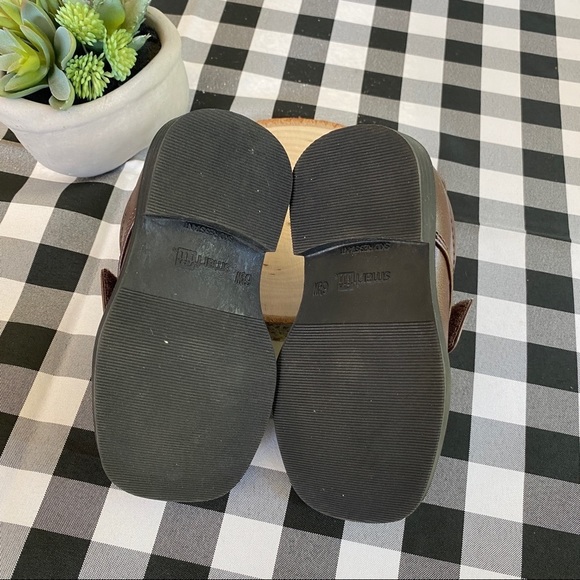 Smartfit Brown Velcro Dress Shoes - Picture 7 of 7